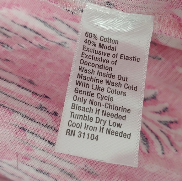 Crown & Ivy Modal Pink Ikat Off The Shoulder Fringe Hem Top 2X Vacation - Picture 12 of 12